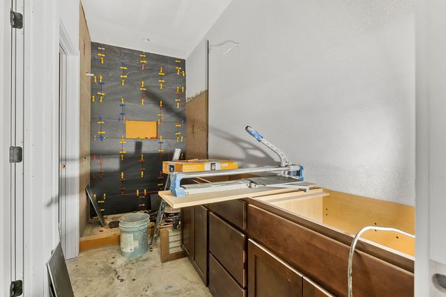 17 Stretford Drive, Bella Vista, AR 72714
