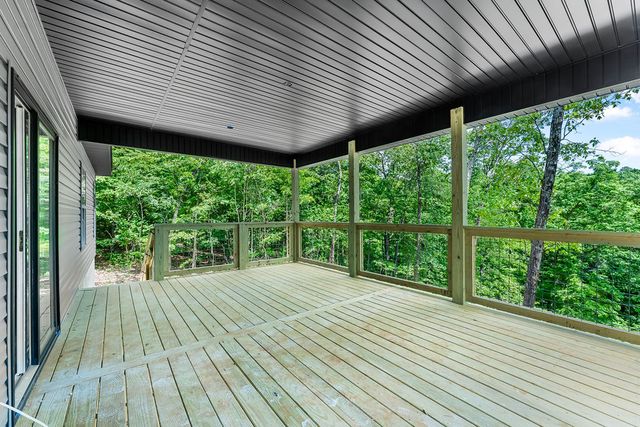 17 Stretford Drive, Bella Vista, AR 72714