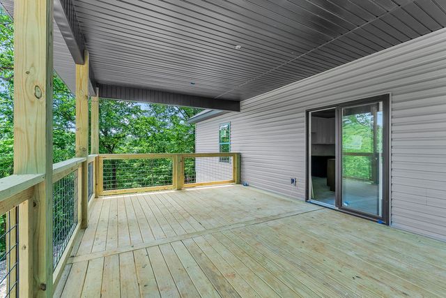17 Stretford Drive, Bella Vista, AR 72714