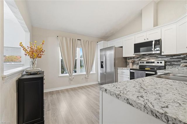 2826 Shearwater CV, Virginia Beach, VA 23454