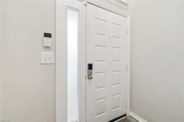 2826 Shearwater CV, Virginia Beach, VA 23454