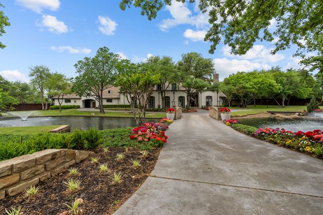 1100 LA PALOMA Court, Southlake, TX 76092