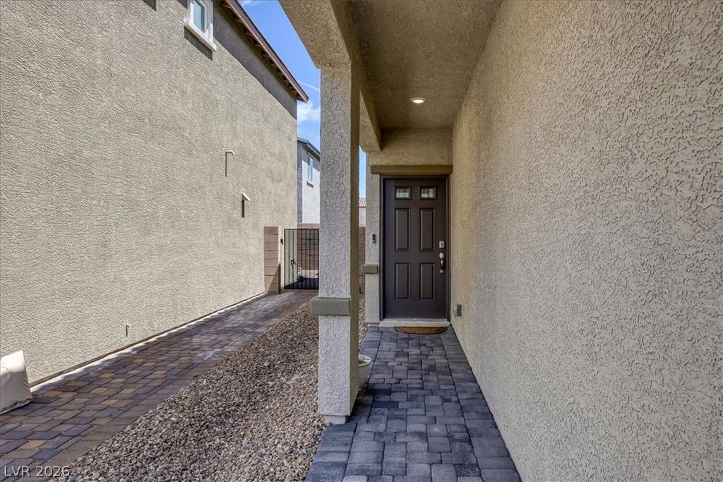10036 Ullom Drive, Las Vegas, NV 89141 — photo 3
