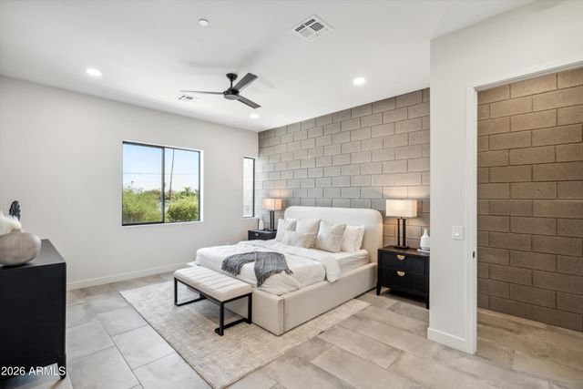 377 E WINDSOR Avenue 3, Phoenix, AZ 85004