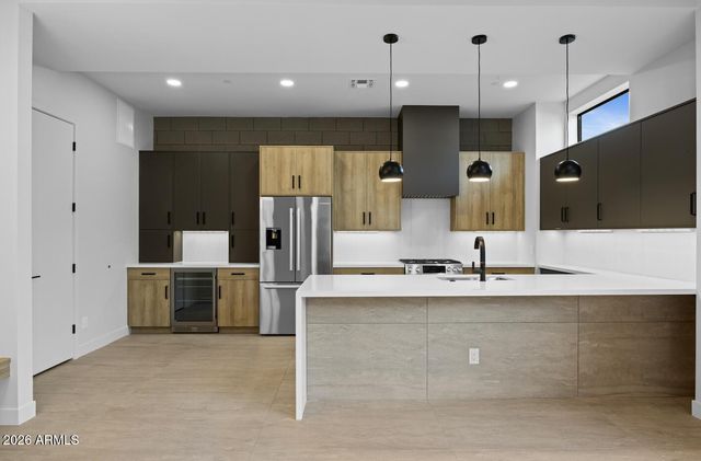 377 E WINDSOR Avenue 3, Phoenix, AZ 85004