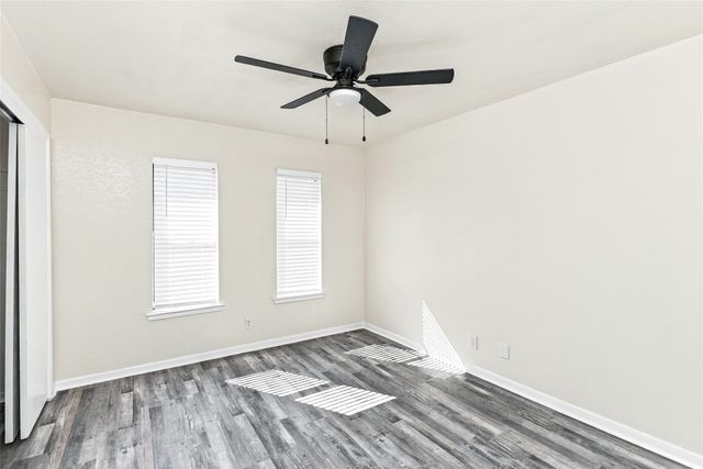 308 Hickorywood Street, Azle, TX 76020