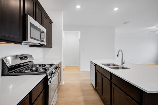 1117 Salado Street, Crandall, TX 75114