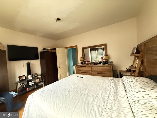 5934 CHEW AVE, Philadelphia, PA 19138