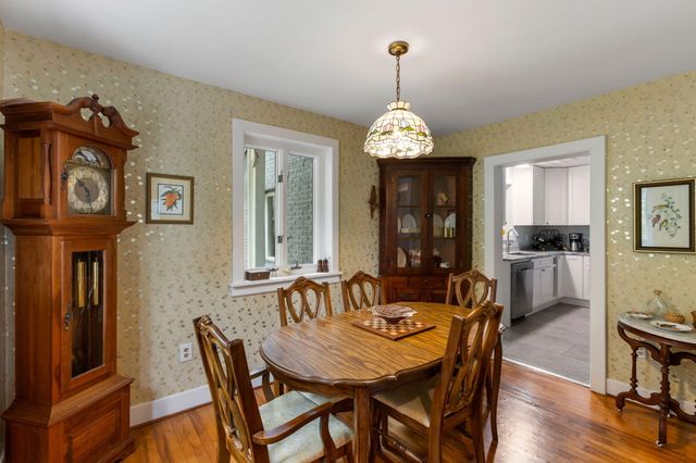 1363 S Edgewater Drive, Charleston, SC 29407