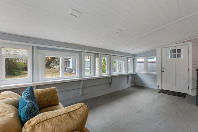 1363 S Edgewater Drive, Charleston, SC 29407