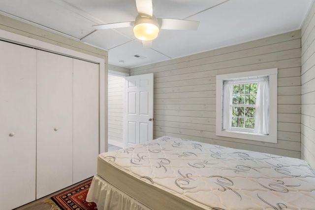 1363 S Edgewater Drive, Charleston, SC 29407