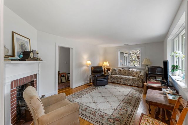 1363 S Edgewater Drive, Charleston, SC 29407