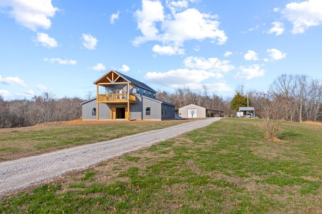 190 Reece Ln, Pulaski, TN 38478