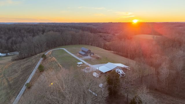 190 Reece Ln, Pulaski, TN 38478