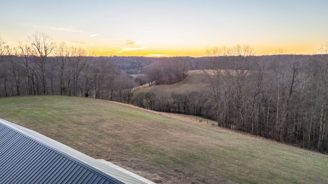 190 Reece Ln, Pulaski, TN 38478