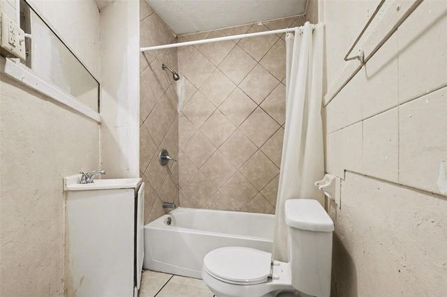 605 GILMORE AVENUE, Lakeland, FL 33801