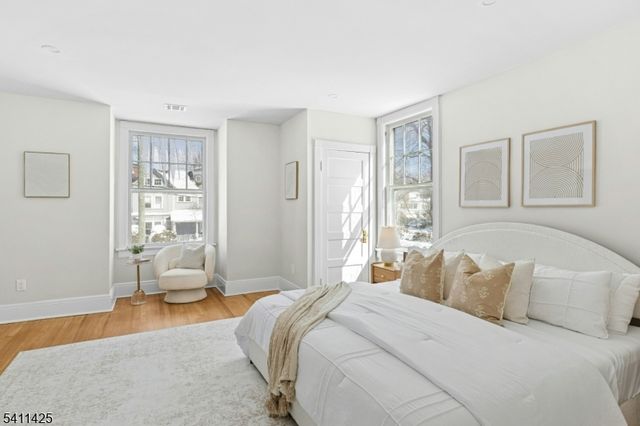 201 Maple Place, Cranford Twp., NJ 07016