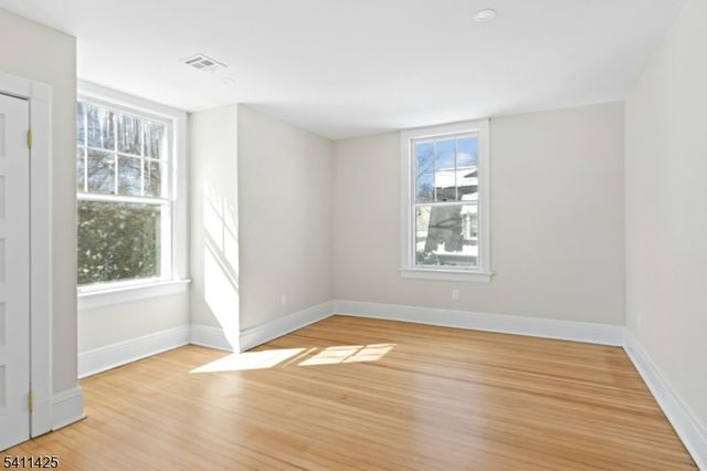 201 Maple Place, Cranford Twp., NJ 07016