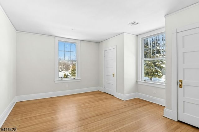 201 Maple Place, Cranford Twp., NJ 07016