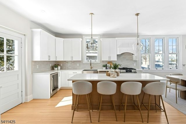 201 Maple Place, Cranford Twp., NJ 07016