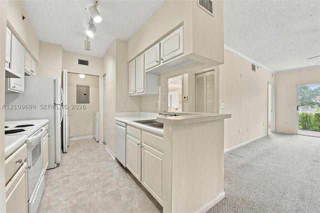 11715 W Atlantic Blvd 1807, Coral Springs, FL 33071