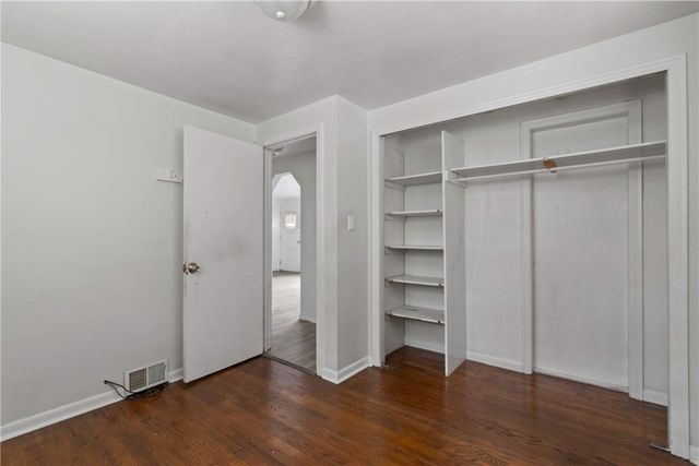 2084 Whited St, Brookline, PA 15210