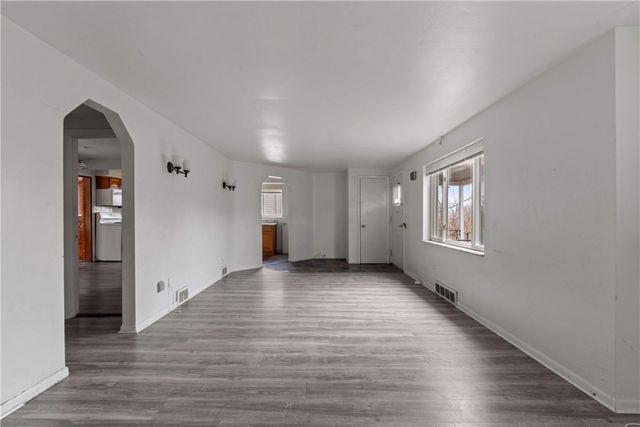 2084 Whited St, Brookline, PA 15210