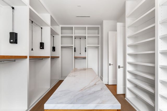 1023 Euclid Street, Houston, TX 77009