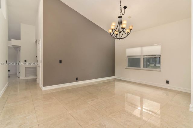 1222 Manor Ct, Weston, FL 33326