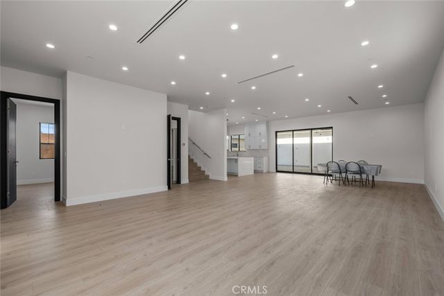 12937 W Kilikia Drive, North Hollywood, CA 91605