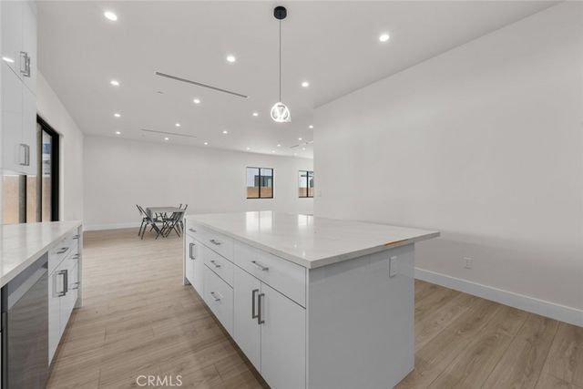 12937 W Kilikia Drive, North Hollywood, CA 91605