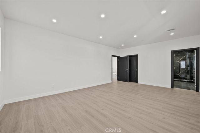 12937 W Kilikia Drive, North Hollywood, CA 91605