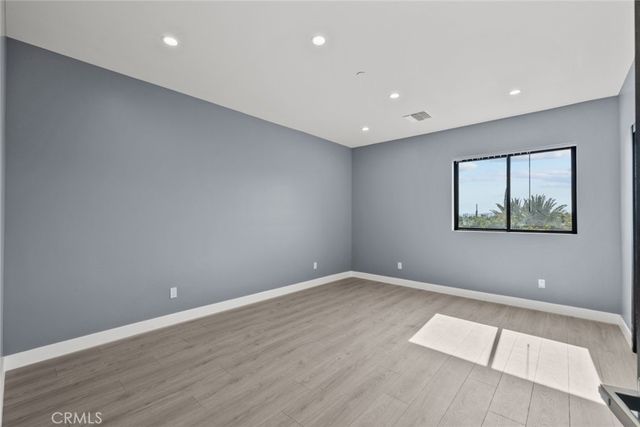 12937 W Kilikia Drive, North Hollywood, CA 91605