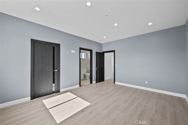 12937 W Kilikia Drive, North Hollywood, CA 91605