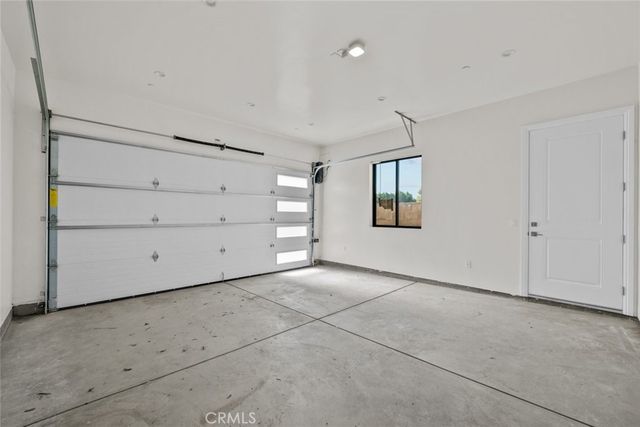 12937 W Kilikia Drive, North Hollywood, CA 91605