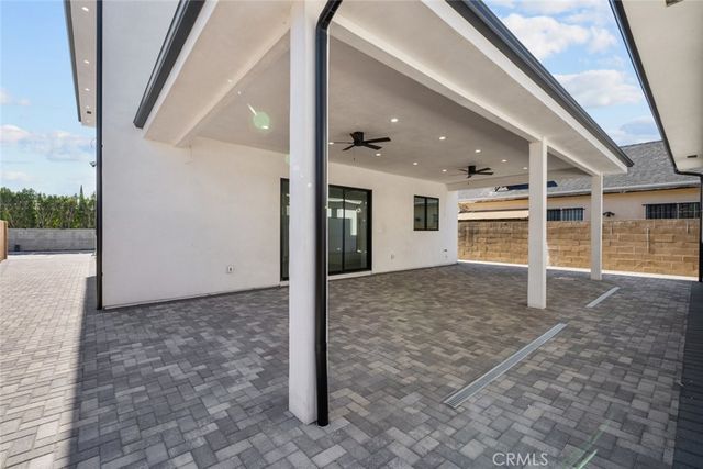 12937 W Kilikia Drive, North Hollywood, CA 91605