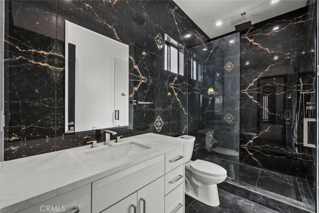 12937 W Kilikia Drive, North Hollywood, CA 91605