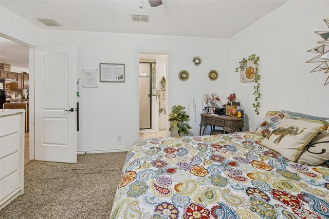 1212 E Jessamine Street, Fort Worth, TX 76104