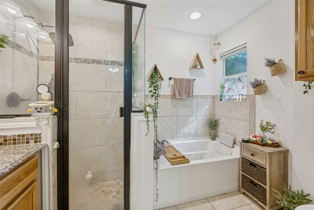 1212 E Jessamine Street, Fort Worth, TX 76104