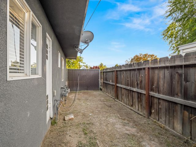 1531 N Fresno Street, Fresno, CA 93703