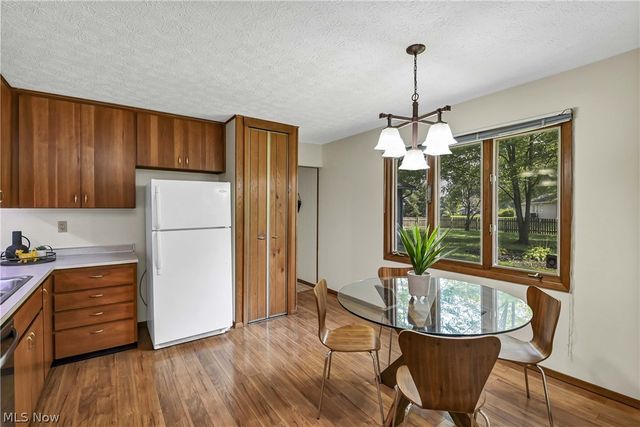 10773 Pebble Brook Lane, Strongsville, OH 44149