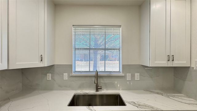 3915 Spring Hollow Drive, Carrollton, TX 75007