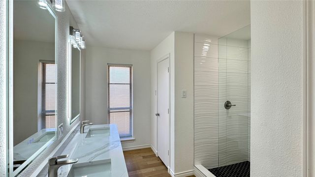 3915 Spring Hollow Drive, Carrollton, TX 75007