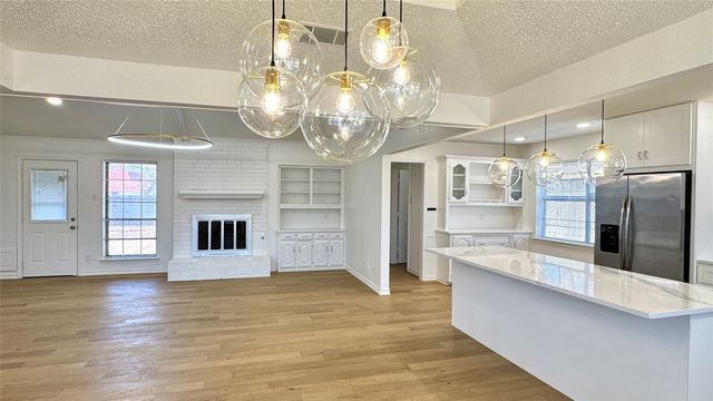 3915 Spring Hollow Drive, Carrollton, TX 75007