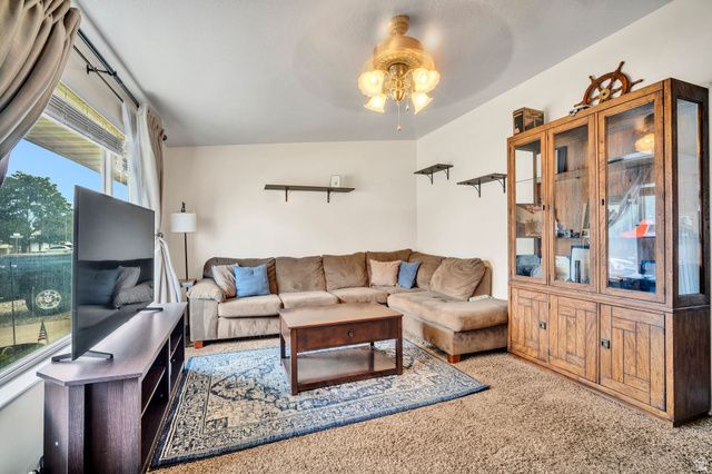 4971 W CHOCTAW AVE, West Valley City, UT 84120