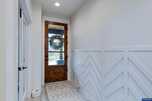 3253 Doughton St S, Salem, OR 97302