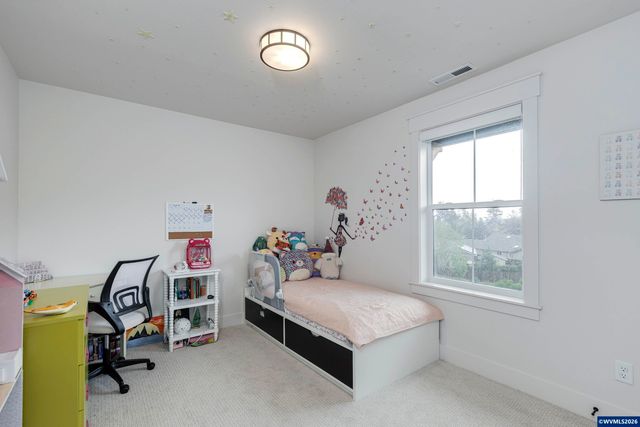 3253 Doughton St S, Salem, OR 97302