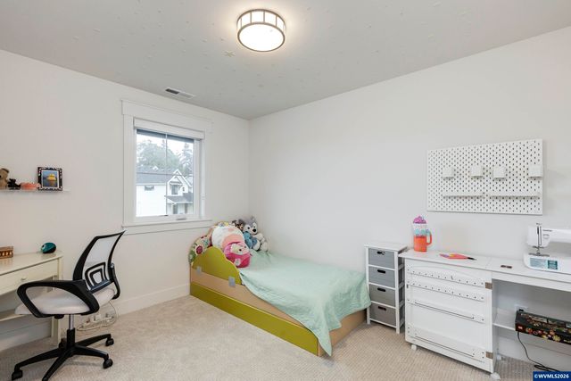 3253 Doughton St S, Salem, OR 97302