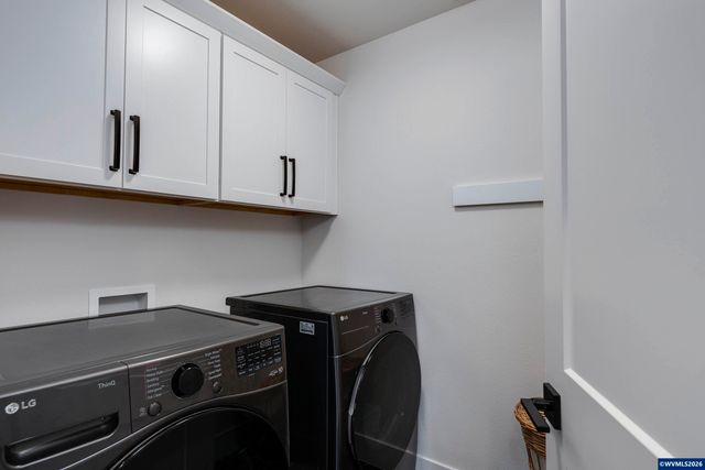 3253 Doughton St S, Salem, OR 97302