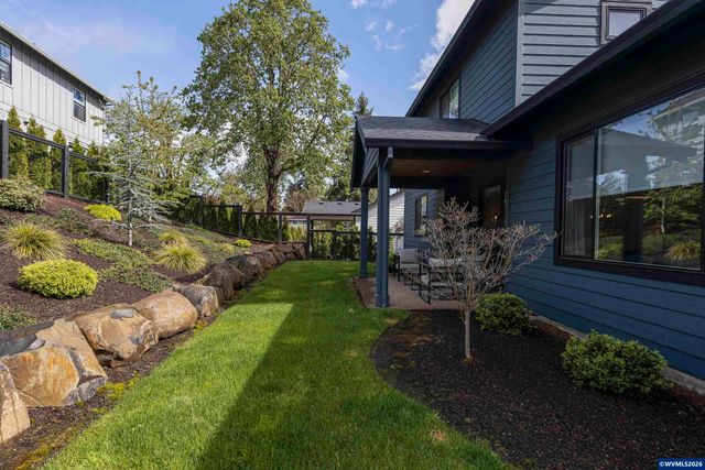 3253 Doughton St S, Salem, OR 97302